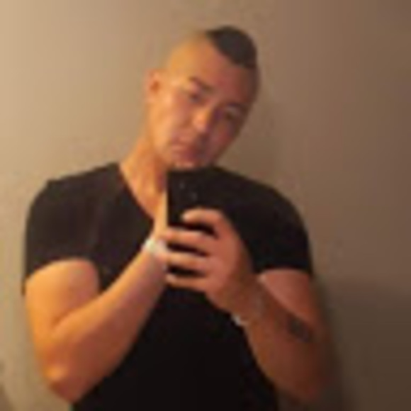 Meet your Posher, James - Picture 1 of 1